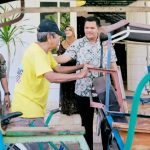 Bupati Uji Nurdin Berbagi Ribuan Paket Lebaran