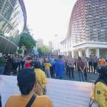 FSP NIBA KSPSI Sulsel Geruduk Hotel Harper Makassar