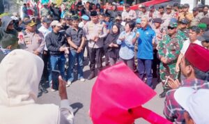 Polres Gowa Amankan Unjuk Rasa Depan DPRD