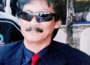 Andi Pasamangi Wawo Terima Kado Puisi Penyair DKM