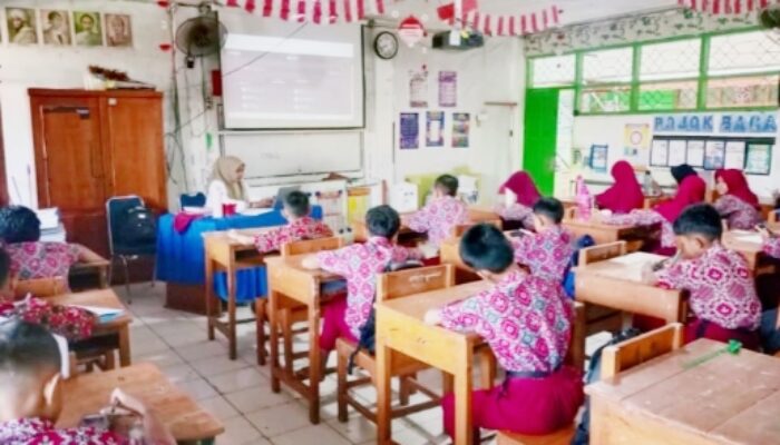 SDI Borong Jambu III Manggala Adakan STS
