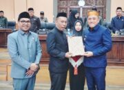 Bupati Paris Serahkan Ranperda APBD Tahun 2027